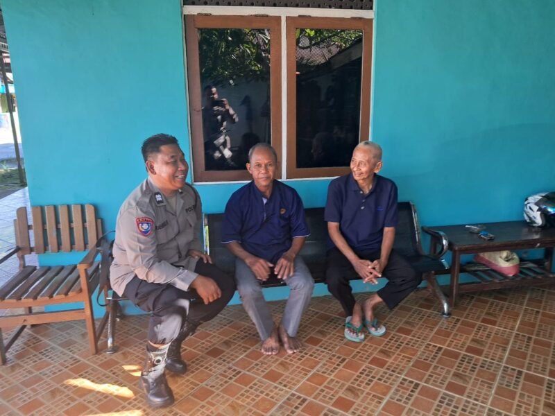 Satbinmas Polres Pulang Pisau Gelar Sambang Warakawuri, Pererat Silaturahmi Dan Kekeluargaan.