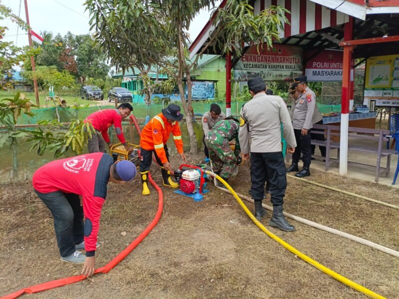Melaksanakan kegiatan Apel SOC siaga bencana & Penyampaian arahan dari Pimpinan kepada Anggota terkait tugas di lapangan.