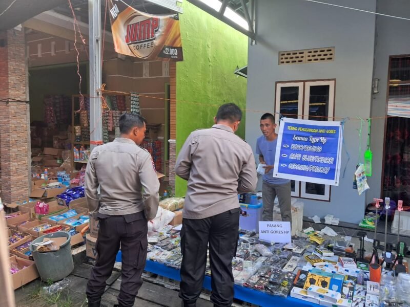 Satbinmas Polres Pulang Pisau melaksanakan giat sambangi ke pedagang Kaki Lima (PKL)