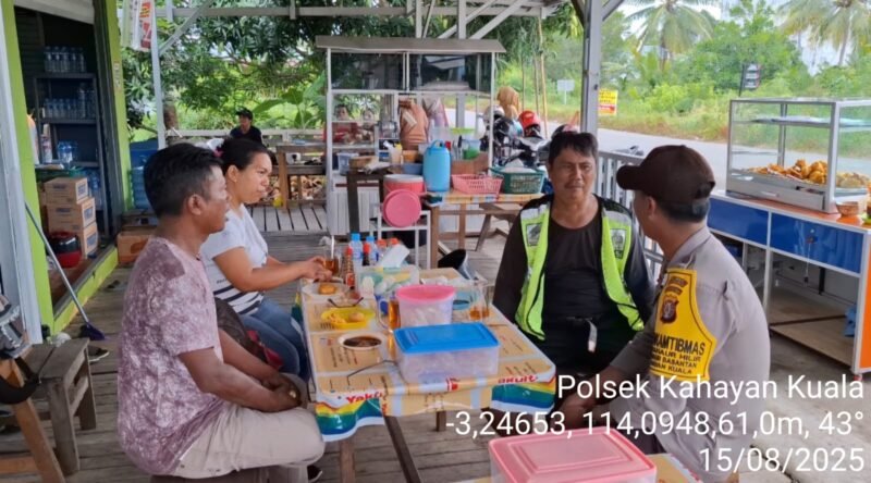 Personel Polsek Kahayan Kuala menyampaikan pesan Kamtibmas, dan Himbauan kamtibmas dan mendukung Program pemerintah terkait ketahanan pangan.