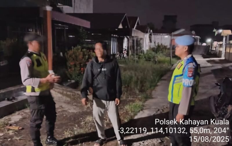 Personil Polsek Kahayan Kuala melaksanakan kegiatan KRYD Patroli Kamtibmas pada malam hari guna cegah terjadinya bahaya tindak kejahatan, Kali ini dengan sasaran Objek Vital dan fasilitas Umum juga daerah rawan Kejahatan, guna cipta Sitkamtibmas yang aman terkendali.