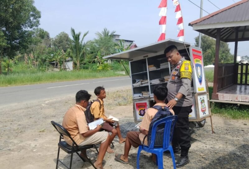 Bajaka Presisi Polres Pulang Pisau: Menyemai Literasi Sejak Dini di Tengah Masyarakat