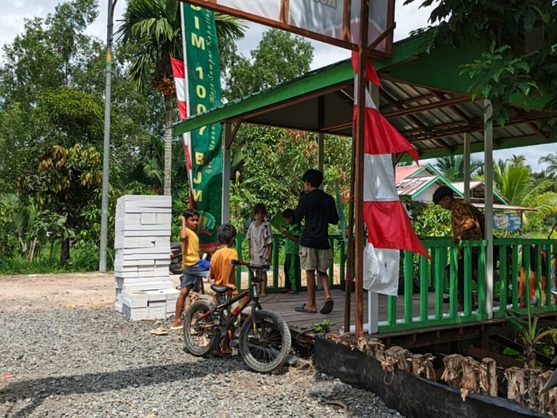 Keceriaan Anak-Anak Hiasi Lokasi TMMD ke-125 Kodim 1007/Banjarmasin
