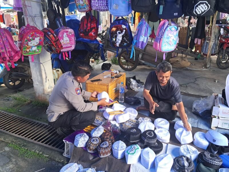 Satbinmas Polres Pulang Pisau melaksanakan giat sambangi ke pedagang Kaki Lima (PKL)