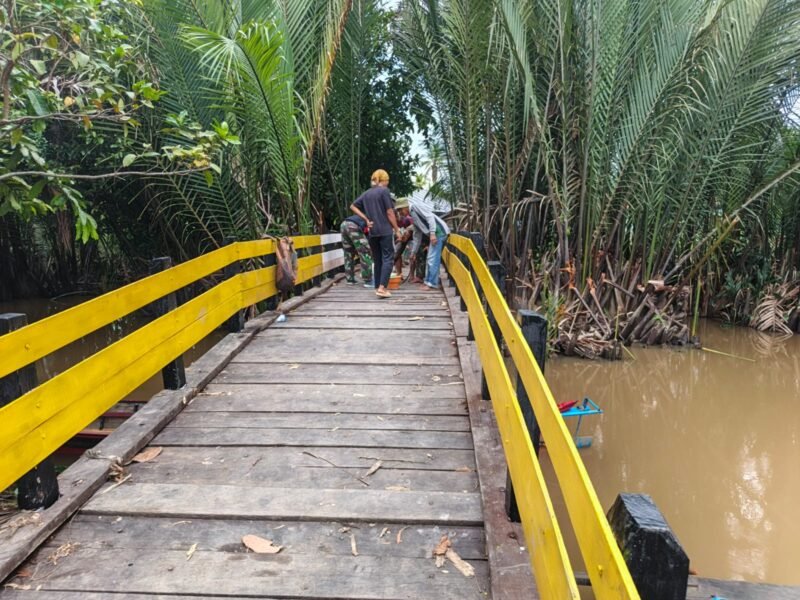 Gotong Royong Penuh Warna di Lokasi TMMD ke-125 Kodim 1007/Banjarmasin