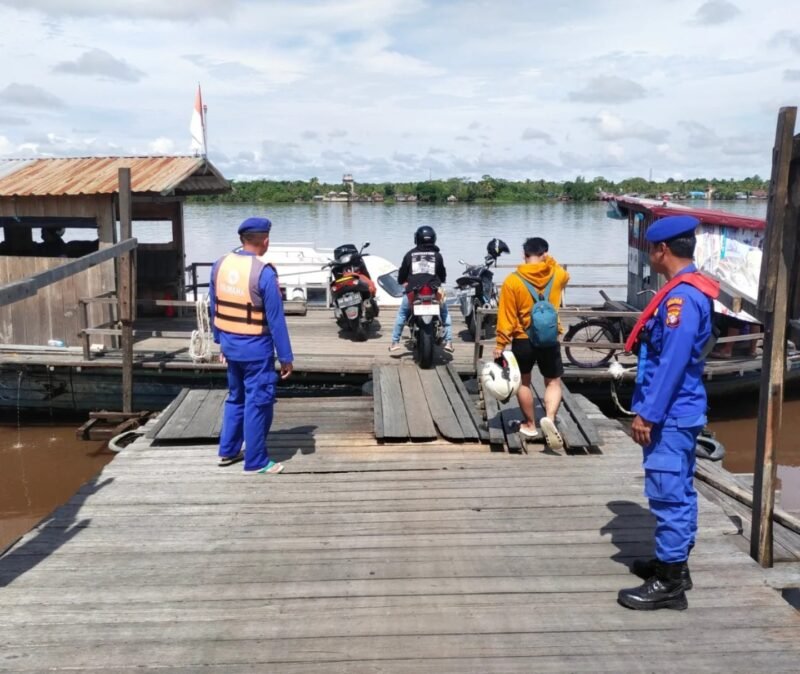 Satpolairud Polres Pulang Pisau Tingkatkan Pengamanan di Feri Penyebrangan