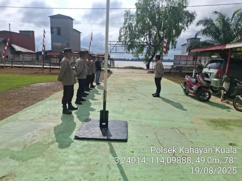 Melaksanakan kegiatan Apel SOC siaga bencana & Penyampaian arahan dari Pimpinan kepada Anggota terkait tugas di lapangan