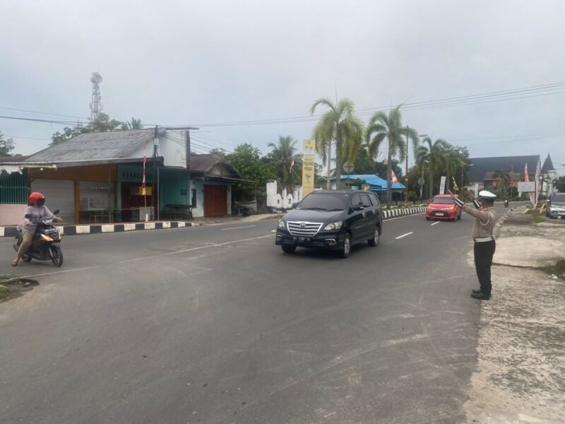 Sat Lantas Polres Pulang Pisau Gelar Pengaturan Pagi dan Giat Simpatik, Wujudkan Kenyamanan Berlalu Lintas