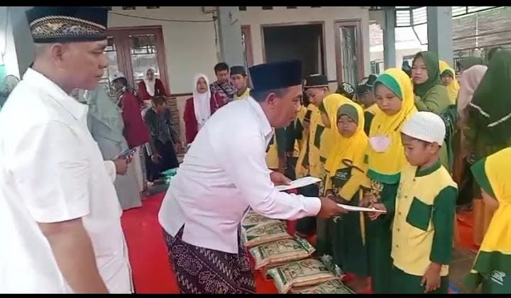 Santunan dan Doa Bersama Anak Yatim Non Panti di Dusun Mrisen Desa Jatirejo