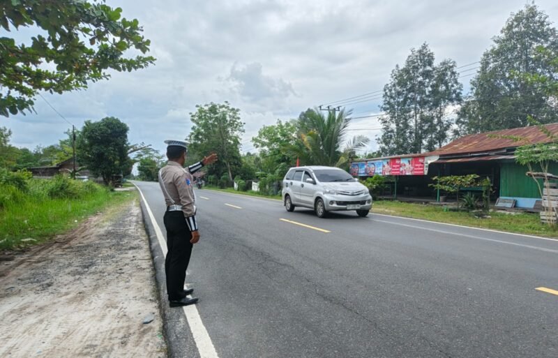 Sat Lantas Polres Pulang Pisau Laksanakan Patroli KTL dan Pencegahan Laka Lantas di Daerah Rawan