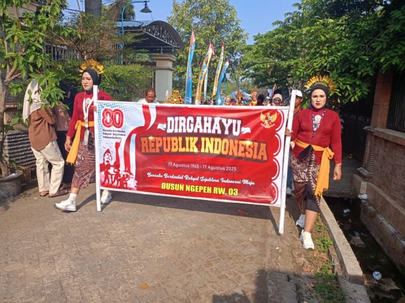 27 Rombongan Ikuti Karnaval Umum se-Kecamatan Loceret