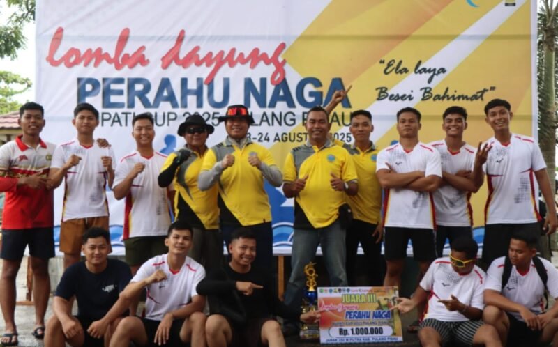 Raih Juara, Polres Pulang Pisau Harumkan Nama Institusi di Lomba Dayung Perahu Naga Bupati Cup
