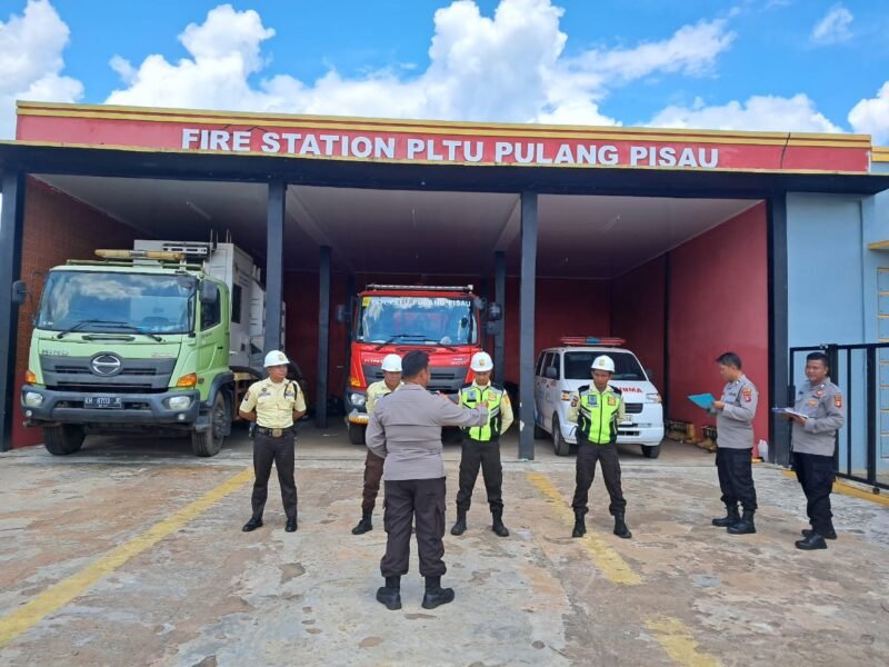 Kanit Binkamsa Sat Binmas Polres Pulang Pisau Sambangi kantor PLN Pulang Pisau