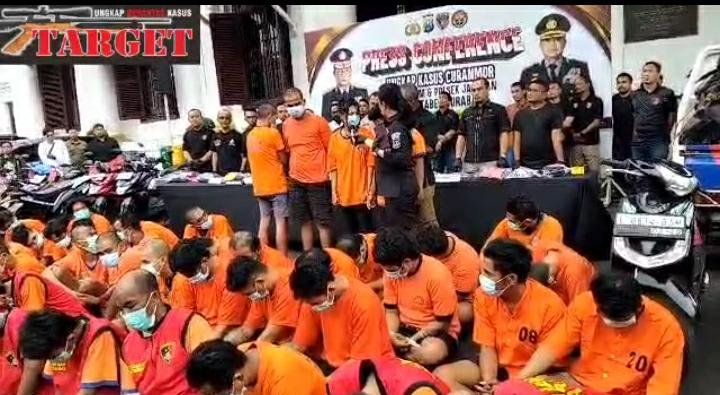 Polrestabes Surabaya Ringkus 49 Pelaku Curanmor, Motor Dikembalikan Gratis ke Korban