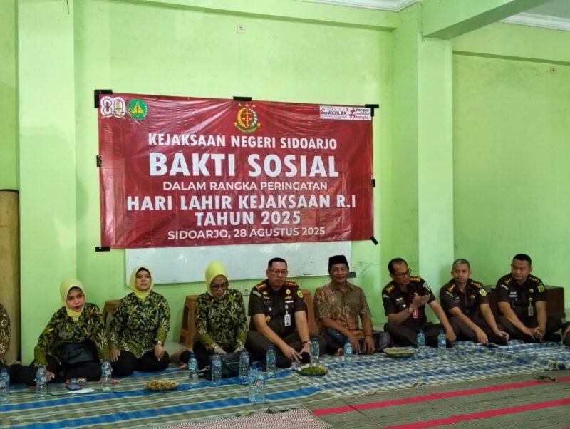 Peringati HBA ke- 80 dan HUT XXV Ikatan Adhyaksa Dharmakarini, Kejari Negeri Sidoarjo Beri Santunan Kepada Lansia