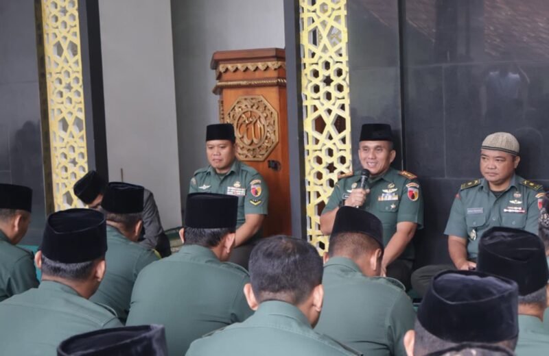 Pengajian Rutin Kodim 0808/Blitar Perkuat Iman, Taqwa Dan Kebersamaan Prajurit