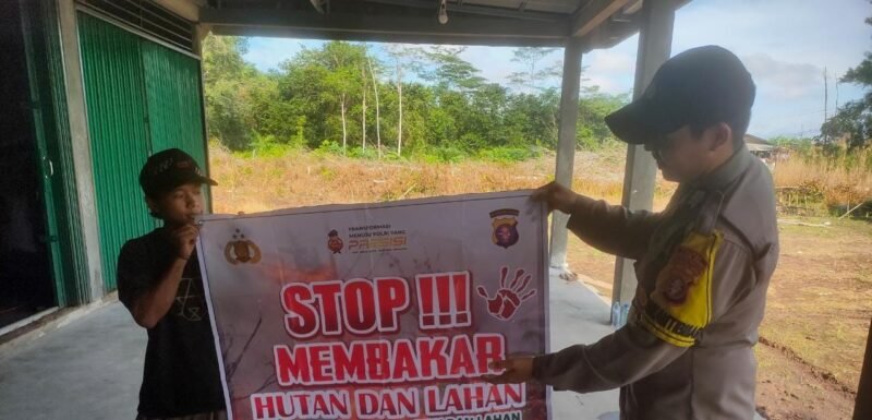 Sampaikan Imbauan Kamtibmas Kepada Masyarakat oleh Personel Polsek Maliku