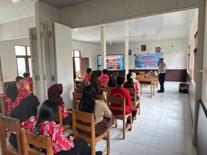 Satlantas Polres Pulang Pisau Ajak Pelajar Tertib Berlalu Lintas