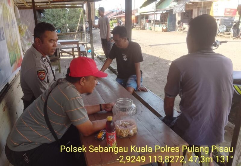 Polsek Sebangau Kuala sambang dan Lakukan Sosialisasi dan imbauan Kepada Masyarakat.