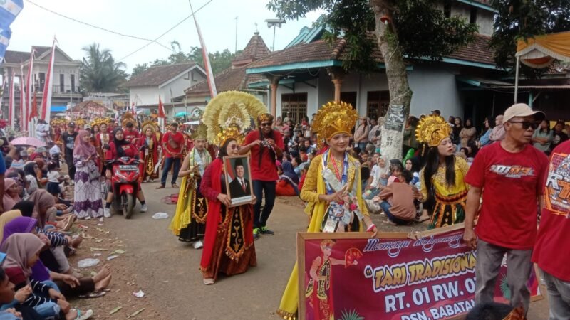 Karnaval 3 dusun ,23 RT Desa Sumberjo dan Kirab 23 Tumpeng Hasil bumi
Memperingati HUT RI ke-80