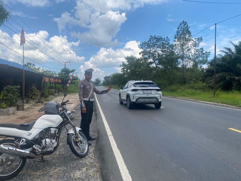 Sat Lantas Polres Pulang Pisau Laksanakan Patroli KTL dan Pencegahan Laka Lantas di Daerah Rawan