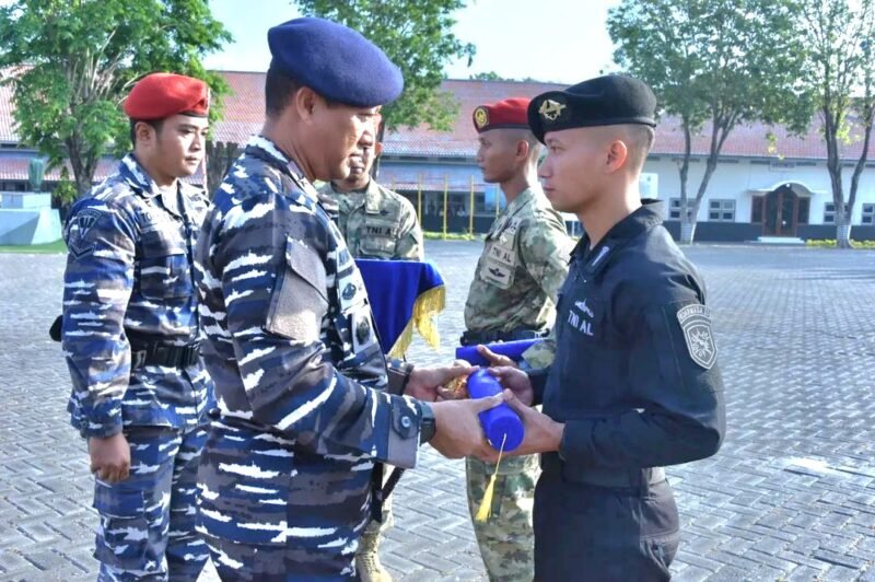 Kodikopsla Kodiklatal Cetak Pasukan Khusus, Dikcawakkasel dan Dikkopaska Resmi Ditutup