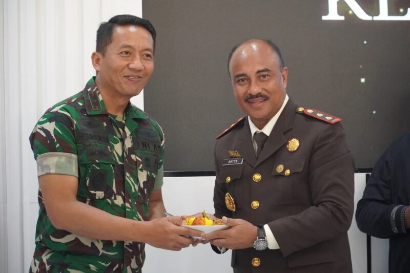 Dandim dan Forkopimda Temanggung Geruduk Kejari, Rayakan Dirgahayu Ke-80 Kejaksaan RI dengan Kejutan Istimewa