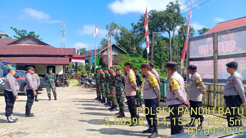 Polsek Pandih Batu, Melaksanakan kegiatan Apel Gabungan dan Patroli Skala Besar Bersama TNI Personil Koramil 1011-13 Panddih Batu 