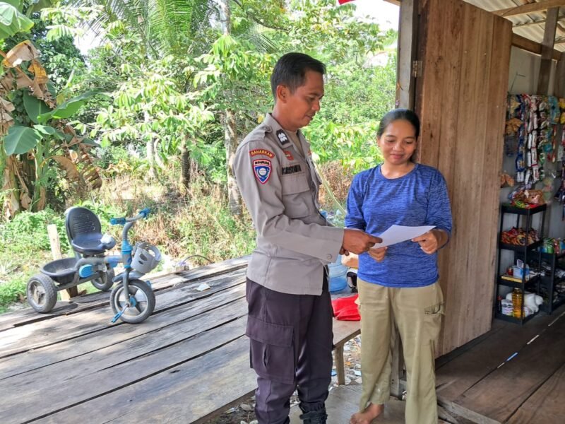 Lewat Sambang Personil Bhabinkamtibmas Polres Pulang pisau Wujudkan Kamtibmas Kondusif