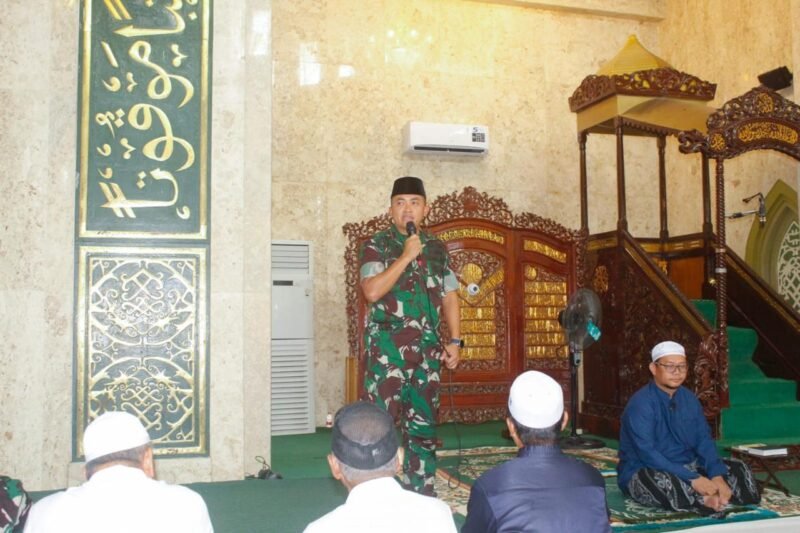 Dandim 1009/Tla Melaksanakan Shalat Berjamaah Dan Doa Bersama Untuk Keselamatan Bangsa