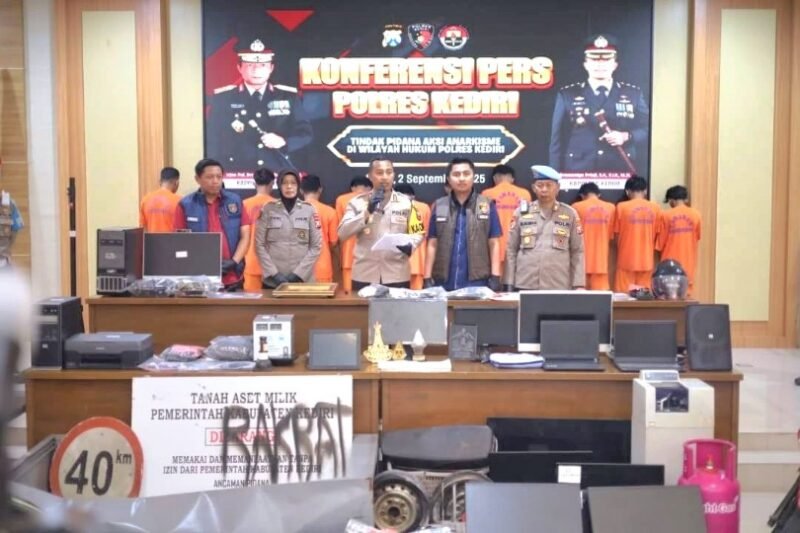 Polres Kediri Tetapkan 28 Tersangka, Pengrusakan dan Penjarahan Saat Demo 14 Diantaranya Anak Dibawah Umur