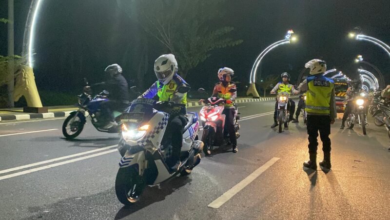 Respons Situasi Nasional, Kapolres Pulang Pisau Pimpin Patroli Malam di Titik Vital
