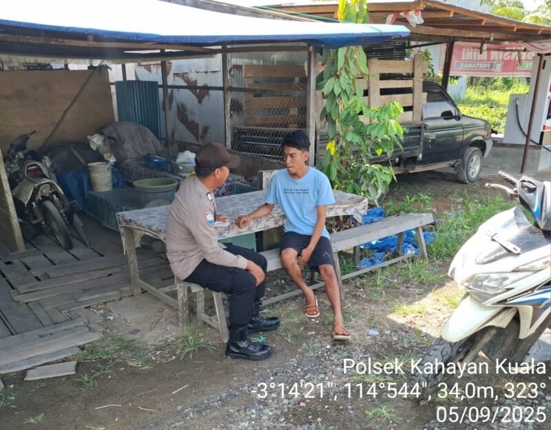 Personel Polsek Kahayan Kuala menyampaikan pesan Kamtibmas, dan Himbauan kamtibmas dan mendukung Program pemerintah terkait ketahanan pangan.