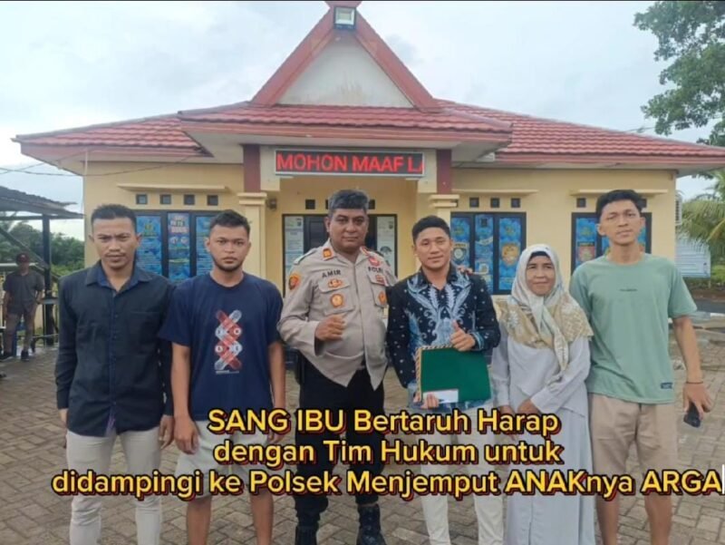 Nurdin yang mempertahankan Lahan kemudian di Banting Oknum Polisi dari Pulau Laut Barat,(Foto: Bib/TargetNews.ID)