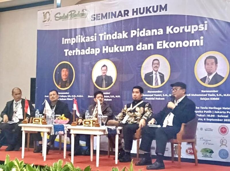 Korupsi Lemahkan Kepastian Hukum dan Hambat Pertumbuhan Ekonomi,[Foto: Bib/TargetNews.ID/Hukum Korups)
