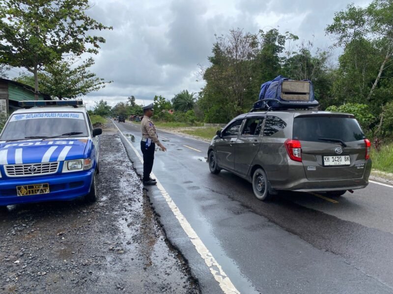 Sat Lantas Polres Pulang Pisau Laksanakan Patroli KTL dan Pencegahan Laka Lantas di Daerah Rawan