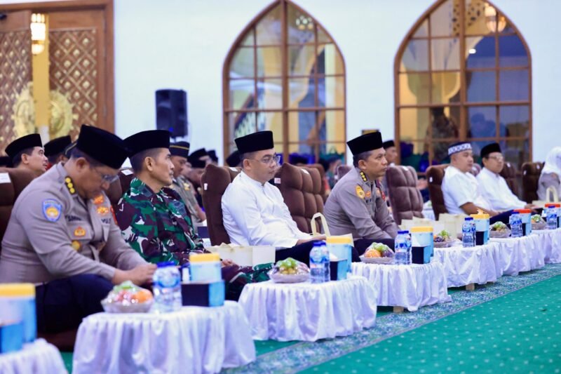 Polda Jatim Peringatan Maulid Nabi Muhammad SAW 1447 H,[Foto: Bib Gila/TargetNews.id]
