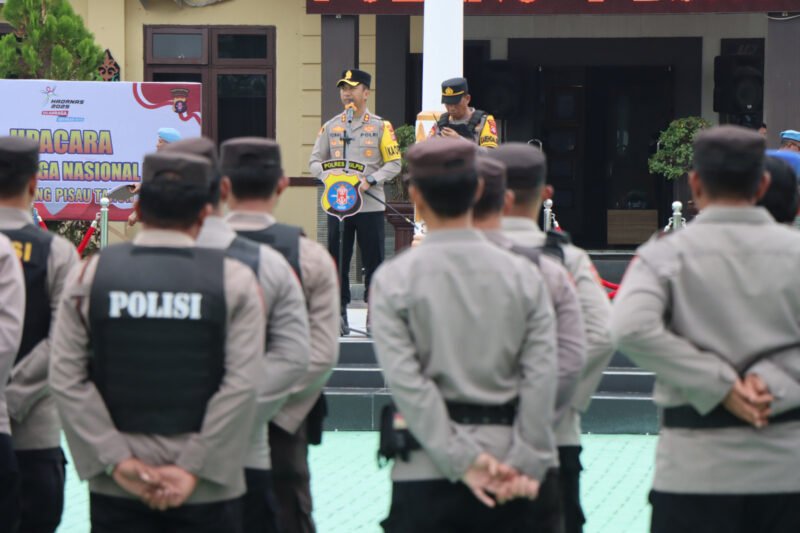 Kapolres Pulang Pisau Pimpin Langsung Upacara, Foto: Bib TargetNews.id