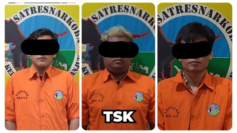 Polres Nganjuk Ungkap Peredaran Pil Koplo, Amankan Tiga Terduga Pelaku,[Foto: Jomsen TargetNews.id]