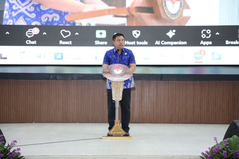 Sekretaris Jenderal (Sekjen) Kementerian Dalam Negeri (Kemendagri) Tomsi Tohir berharap Institut Pemerintahan Dalam Negeri (IPDN) dapat meningkatkan kualitasnya secara menyeluruh, foto, bib gila/darksalmon-herring-325340.hostingersite.com