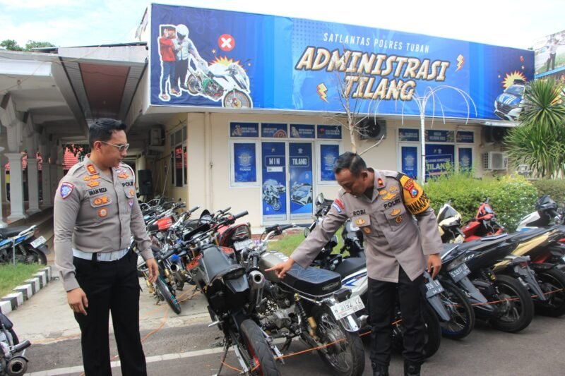 Satuan Lalu Lintas Polres Tuban Polda Jatim berhasil mengamankan sedikitnya 65 unit Motor, foto: bib gila/TargetNews.id