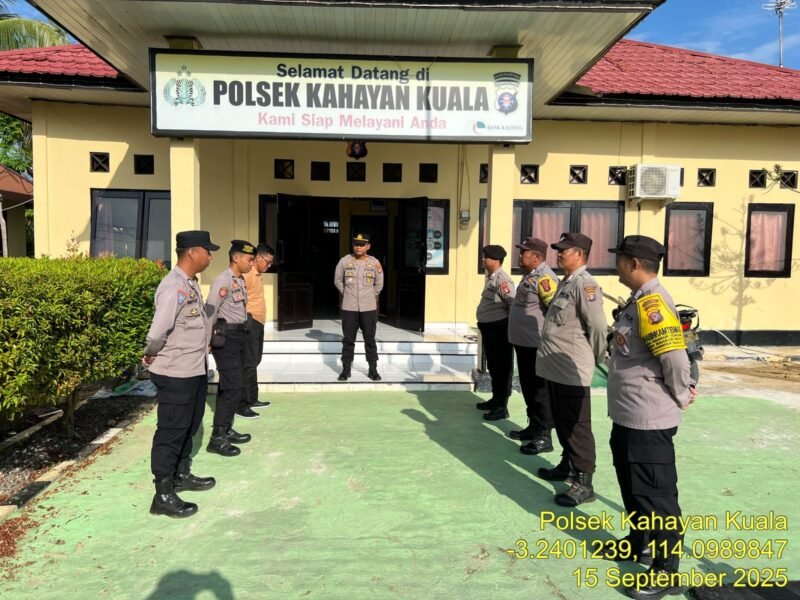 Rutinitas Personil polsek Kahayan kuala melaksanakan serah terima piket penjagaan mako polsek Kahayan kuala