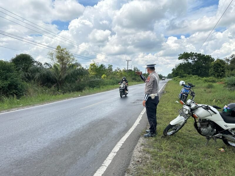 Satlantas Lakukan Patroli Daerah Rawan Laka Lantas dan Imbauan Kamseltibcarlantas