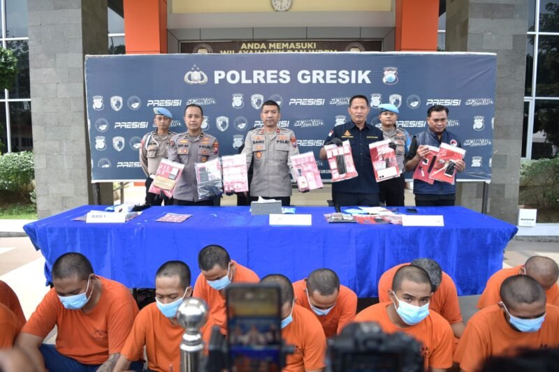 Ungkap 16 Kasus, Amankan 20 Pelaku Tersangka Foto: redaksi/bib