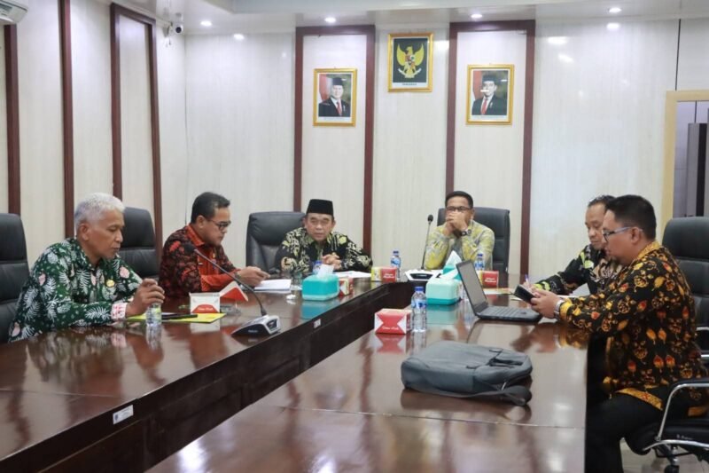 mewakili bupati Sekda Tanjab Barat Ikuti Rakor Bersama Mendagri, Foto: redaksi/arijal