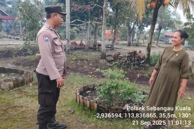Dukungan terhadap program pemerintah Pusat tentang Ketahanan Pangan personil Polsek Sebangau Kuala sambangi petani di Desa Sebangau Permai, Kecamatan Sebangau Kuala Kabupaten Pulang Pisau