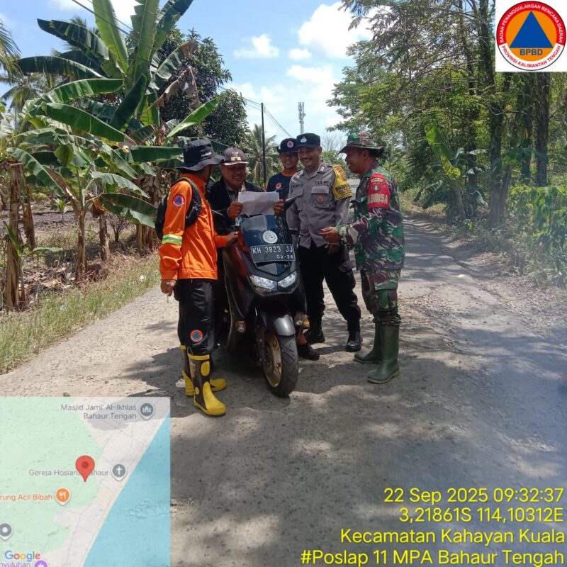 Personel Polsek Kahayan Kuala sambangi warga dan Memberikan himbauan Tentang Larangan Membakar hutan dan lahan.