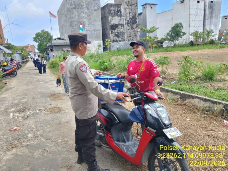 Polsek Kahayan Kuala melaksanakan giat Binluh himbauan tentang larangan Narkoba di wilayah kecamatan Kahayan Kuala.