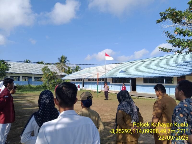 Polsek Kahayan Kuala melalui Pungsi Binmas melaksanakan giat Sosialisasi Kamtibmas, Bullying, Narkoba & larangan judi Online.