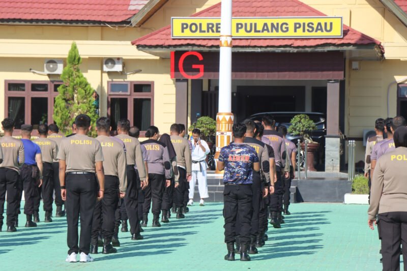 Personel Polres Pulang Pisau Ditempa Lewat Latihan Bela Diri Rutin